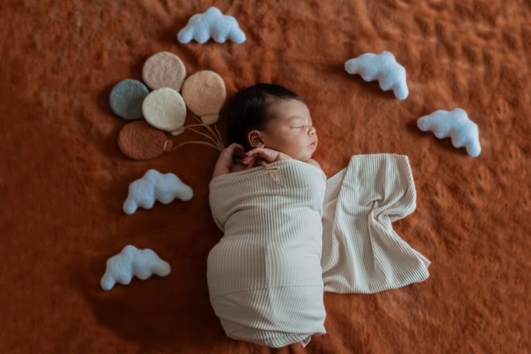 Newborn photography, photograph 17